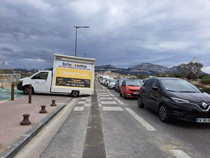 Affichages publicitaires mobiles France