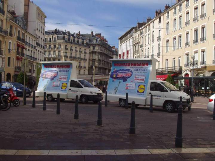 Support publicitaire mobile France