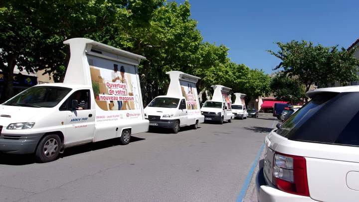 Camion publicitaire en location France